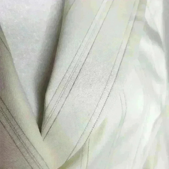 Caslon Women's Button Down Ivory Blazer Jacket Size 8P Workwear Casual - Picture 9 of 9